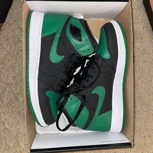 Pine Green Air Jordan 1